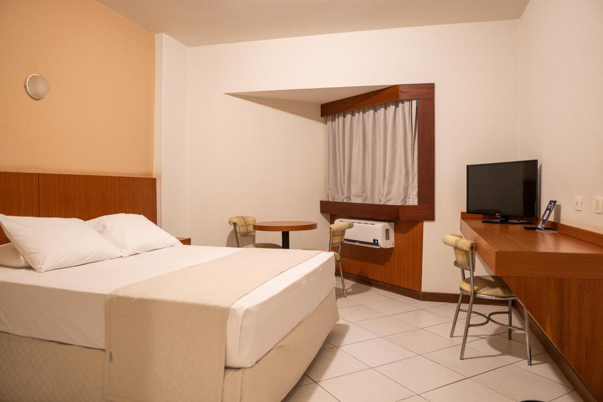 Hotel Caiua Umuarama Zewnętrze zdjęcie